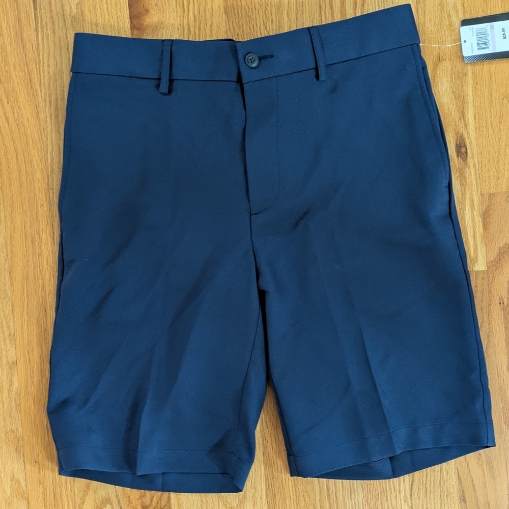 NWT PGA Tour Gold Shorts size 32